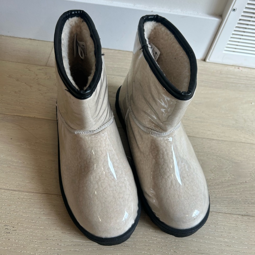 Ardene 3M Clear Upper Faux Sheep Boots